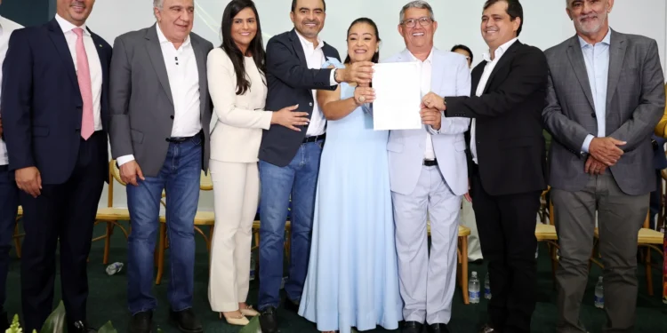 Deputados estaduais prestigiam cerimônia de posse da nova diretoria daATM