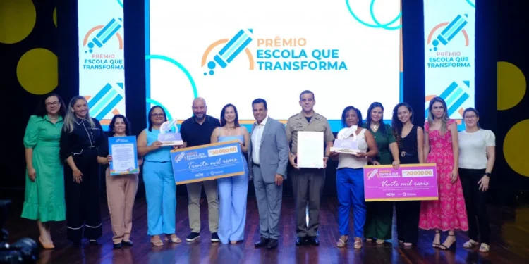 Governo do Tocantins abre inscrições para o Prêmio Escola que Transforma 2025, com mais de R$ 2 milhões em premiações para unidades de ensino e profissionais da educação
