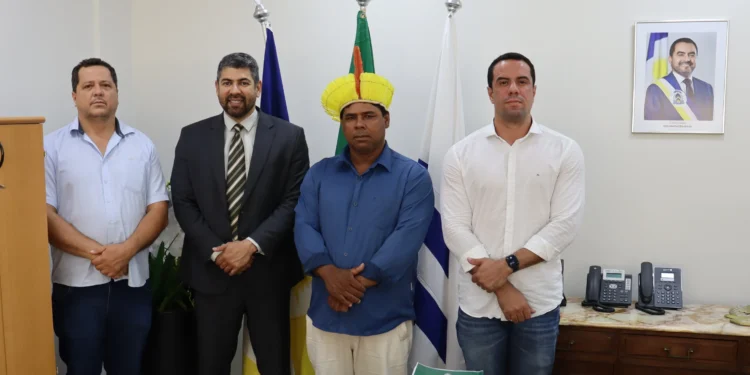 SSP/TO e vereadores de Tocantínia se reúnem para tratar da realização de uma banca para emissão de carteiras de identidade na Aldeia do Funil