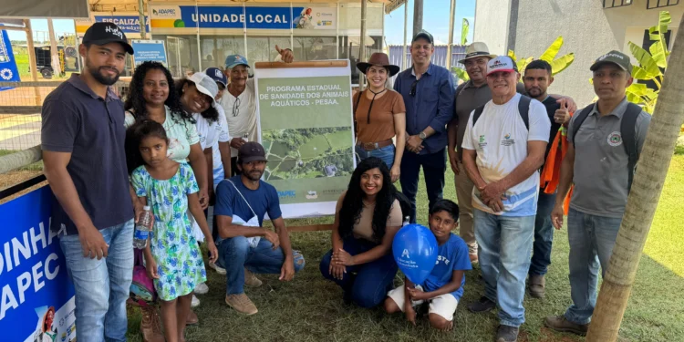 Adapec orienta estudantes e produtores rurais sobre sanidade dos animais aquáticos
