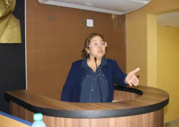 Saúde e Construção de Praça são objetos de solicitações da vereadora Maria Bala