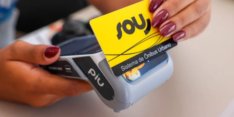 Usuários do transporte coletivo de Palmas contam com 16 estabelecimentos credenciados para recarga de cartões