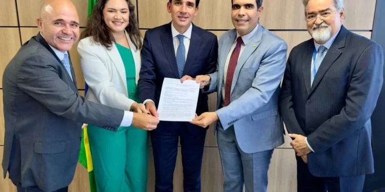 Audiência no Ministério de Portos e Aeroportos define próximos passos para a obra do Pedral do Lourenço