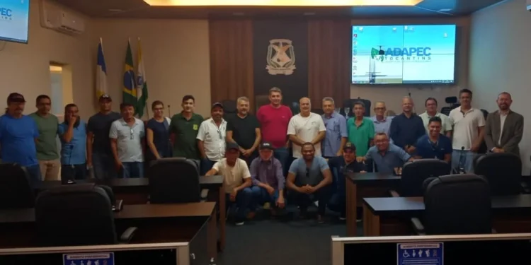 Servidores da Adapec da Regional e Colinas recebem capacitação sobre fiscalização no trânsito animal e vegetal