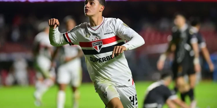 Conheça Lucca Marques, joia do São Paulo que marcou contra o Libertad