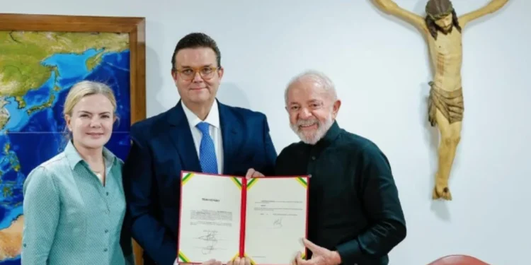 Gleisi, Wolney e Lula • Ricardo Stuckert/PR