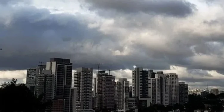 Defesa Civil do Estado alerta para risco de tempestades, tempo seco e aumento de queimadas em diversas regiões  • Divulgação/ Climatempo