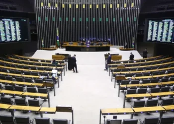 Plenário da Câmara dos Deputados • 13/02/2025 - Vinicius Loures/Câmara dos Deputados