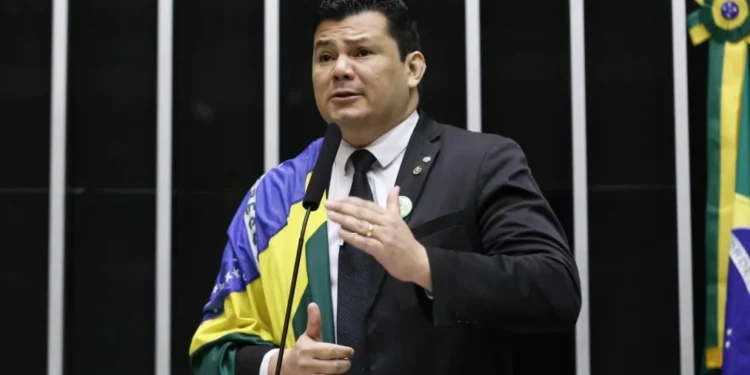 O deputado federal Gilvan da Federal (PL-ES) • 26/02/2025 - Kayo Magalhães/Câmara dos Deputados