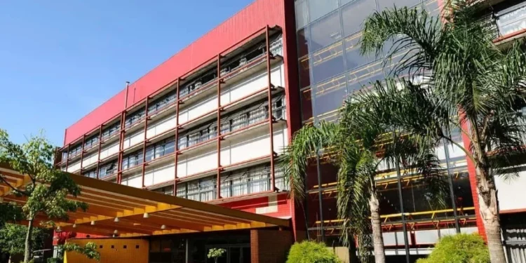 PUC-PR recebe até 2ª feira (12) inscrições para vestibular de inverno