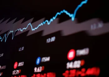 Painel da B3, em São Paulo • 06/07/2023REUTERS/Amanda Perobelli