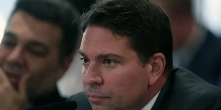 Governistas apostam no STF para manter ação penal contra Ramagem