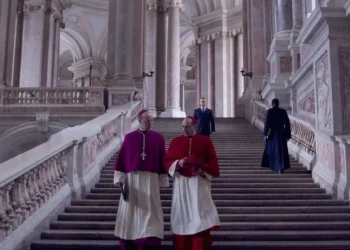 "Conclave" se tornou a produção mais assistida do Prime Video no Brasil após morte do papa Francisco • Divulgação