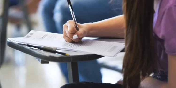 Enem 2025: candidatos devem tomar cuidado com sites falsos da inscrição