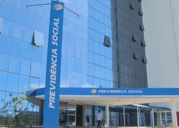 PF mira operador financeiro em nova fase de operação sobre fraudes no INSS