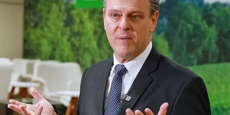 Plano Safra 25/26 será o mais difícil dos últimos anos, diz Carlos Fávaro