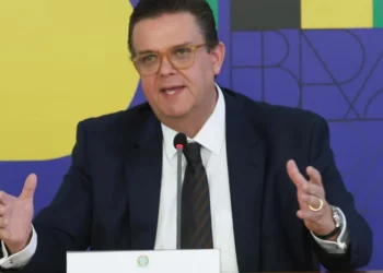 Coletiva de imprensa para atualização da Operação Sem Desconto com Wolney Queiroz, ministro da Previdência • Wolney Queiroz