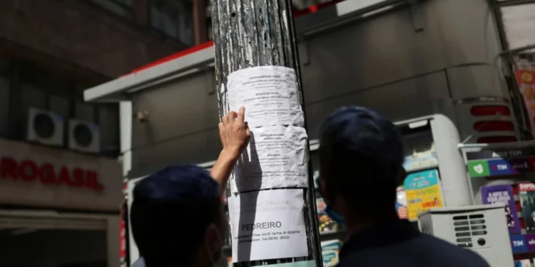 País tem 1,425 milhão de pessoas desempregadas há 2 anos ou mais, diz IBGE