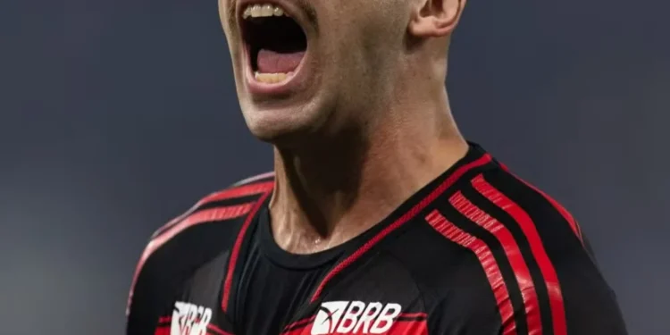 Libertadores 2025 - Flamengo x LDU - Leo Ortiz — Foto: Ruano Carneiro/Getty Images