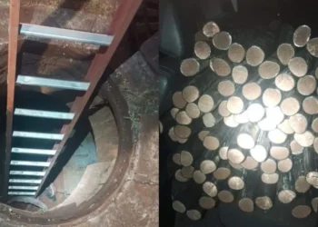 PMs flagraram cinco homens supostamente furtando cabos metálicos na Avenida Guilherme de Almeida em Londrina (PR) • Reprodução/PMPR