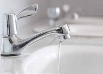 Interrupção do abastecimento de água prejudica moradores do Alagoas • Crédito: reprodução/Pinterest