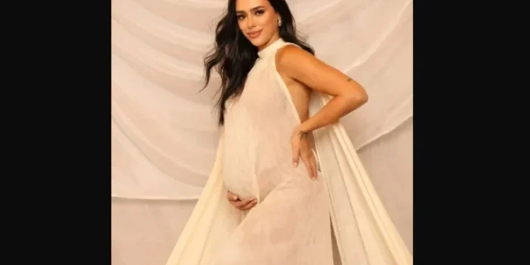 Bruna Biancardi faz ensaio na reta final da 2ª gravidez com Neymar