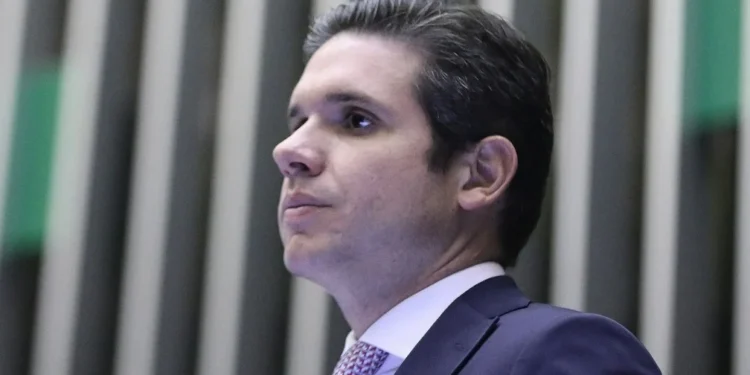 Hugo cita reforma “mais estruturante” a partir de debate da isenção do IR