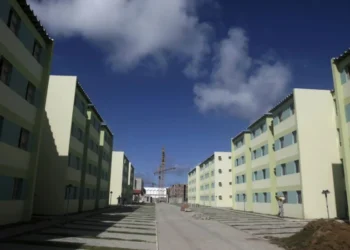 Construção de habitações populares do programa "Minha Casa Minha Vida" em Olinda (PE) • 07/05/2010REUTERS/Bruno Domingos