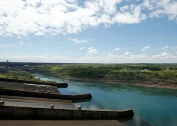 Hidrelétrica de Itaipu • 11/10/2021REUTERS/Cesar Olmedo