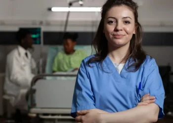 Enfermagem está na lista de cursos com início previsto para o segundo semestre de 2025 • Freepik