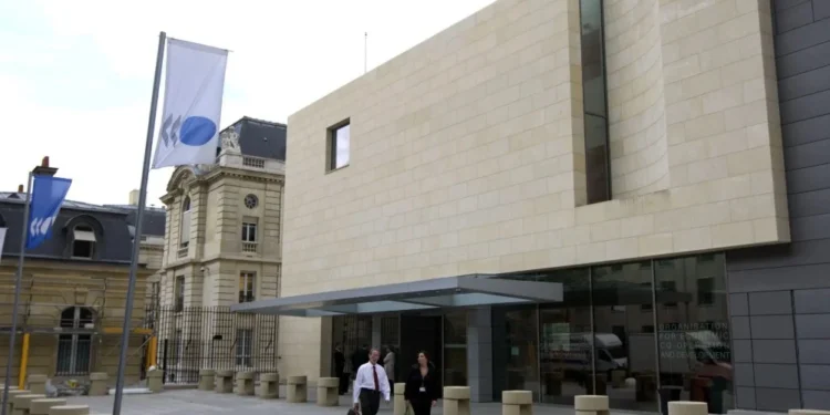 PIB da OCDE cresce 0,1% no 1º trimestre de 2025, com desaceleração