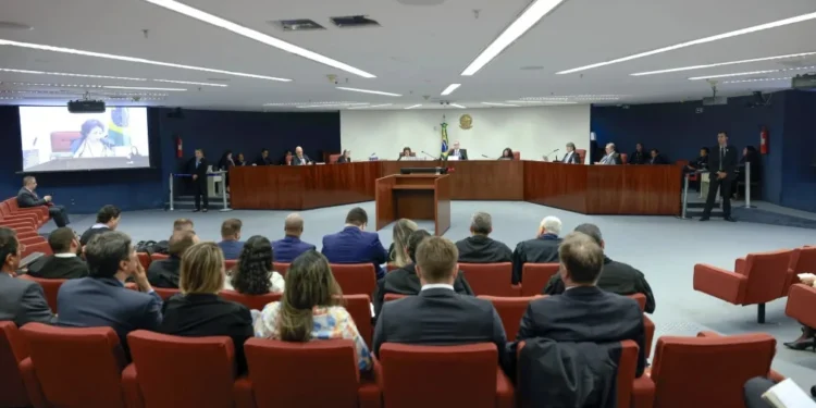 STF: depoimentos desta 6ª citam caso Abin e surpresa de Braga Netto por 8/1