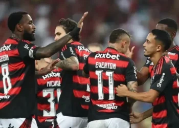 Flamengo usou equipe alternativa contra o Botafogo-PB, na última quarta-feira (21) • Gilvan de Souza, Flamengo