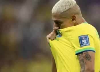 Richarlison em jogo do Brasil pela Copa • Lucas Figueiredo/CBF
