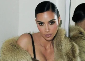 Kim Kardashian se formou em Direito • Reprodução/Instagram @kimkardashian