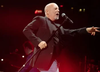 Cantor Billy Joel tem 76 anos e é famoso por suas canções como "Vienna", "Piano Man" e "Uptown Girl"  • Reprodução/Instagram