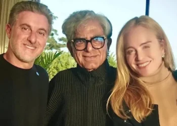 Angélica compartilhou fotos do fim de semana do casal • Instagram/Angélica