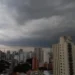Frente fria vai derrubar temperaturas e deve durar até a próxima semana