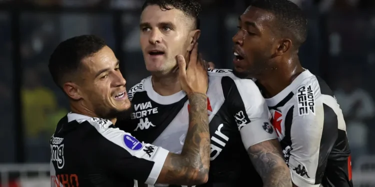 Vasco atropela Melgar e vai disputar playoffs da Sul-Americana