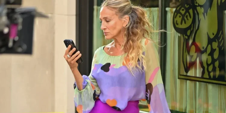 Sarah Jessica Parker diz que nunca assistiu a “Sex And The City” e spin-off