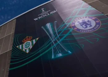Betis e Chelsea se enfrentam na final da Conference League • Foto: Divulgação/ @RealBetis