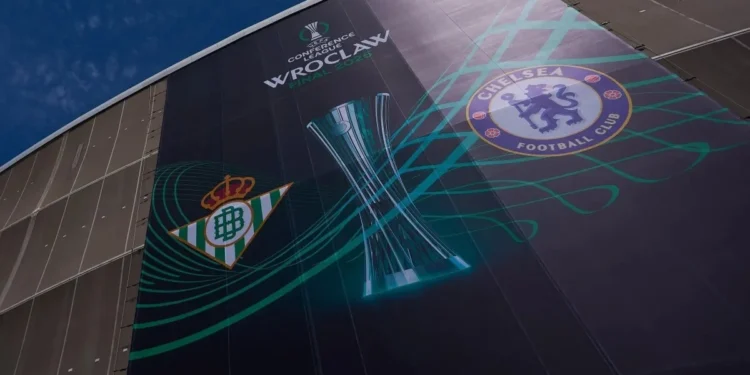 Betis e Chelsea se enfrentam na final da Conference League • Foto: Divulgação/ @RealBetis