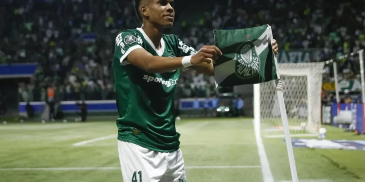 Palmeiras goleia Sporting Cristal e confirma 100% na Libertadores