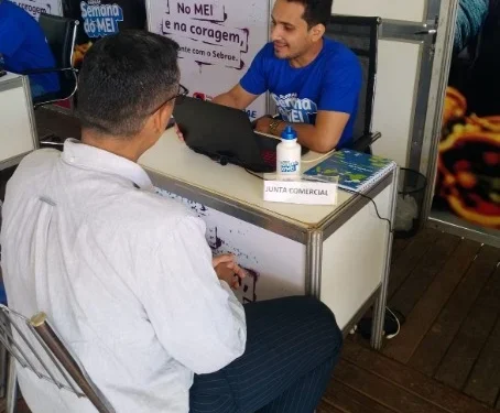 Jucetins participa do Feirão do MEI com atendimento individualizado sobre a situação do Registro Mercantil 