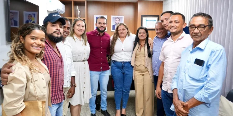 Rio Sono contará com nova van da saúde adquirida com emenda de Léo Barbosa