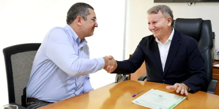 Prefeitura de Palmas formaliza doação definitiva de terreno à Igreja Presbiteriana Central