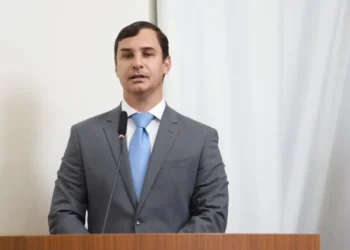 Carlos Velozo assume chefia do Poder Executivo de Palmas - Foto Secom Palmas