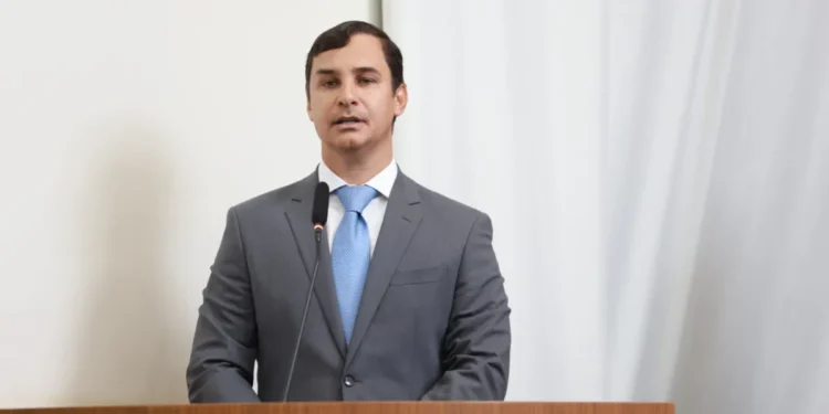 Prefeito em exercício, Carlos Velozo, garante estabilidade e continuidade do trabalho por Palmas