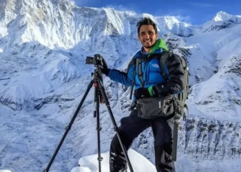 Edson Vandeira, de 36 anos, é montanhista, fotógrafo e guia brasileiro. • Reprodução/Redes Sociais