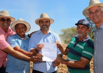 Governador Wanderlei Barbosa lança projeto que destina calcário para o fortalecimento da produção dos agricultores familiares no Tocantins - Foto: Esequias Araújo/Governo do Tocantins